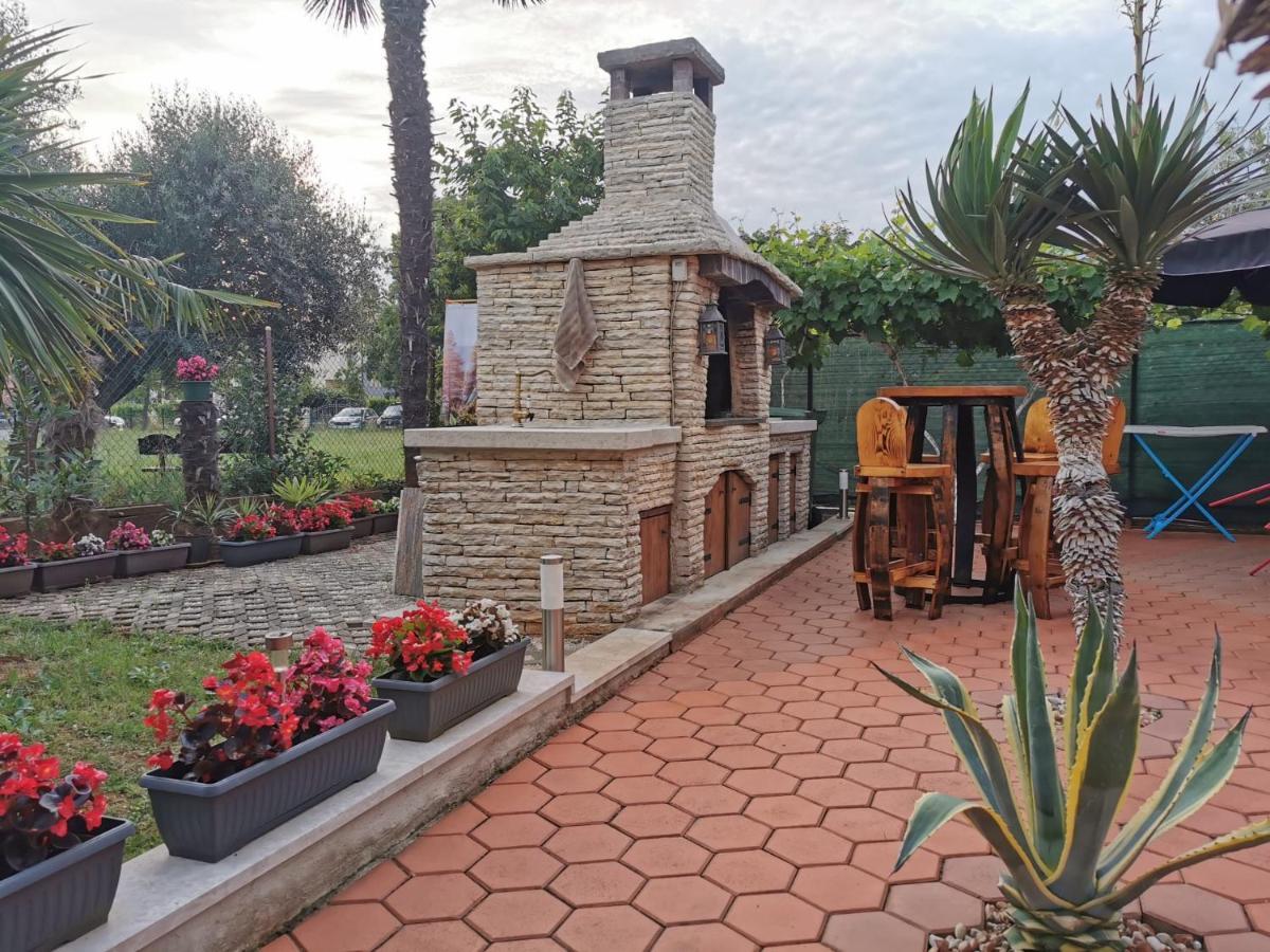 App & Room Le Palme Umag Exteriér fotografie